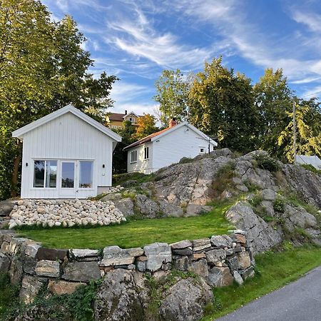 Cozy Cottage Close To Idyllic Archipelago With Additional Building If Booked For More Than 2 People Eydehavn エクステリア 写真